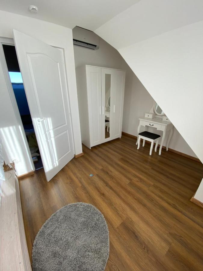 Platan Apartmanhaz Balatongyörök Dış mekan fotoğraf