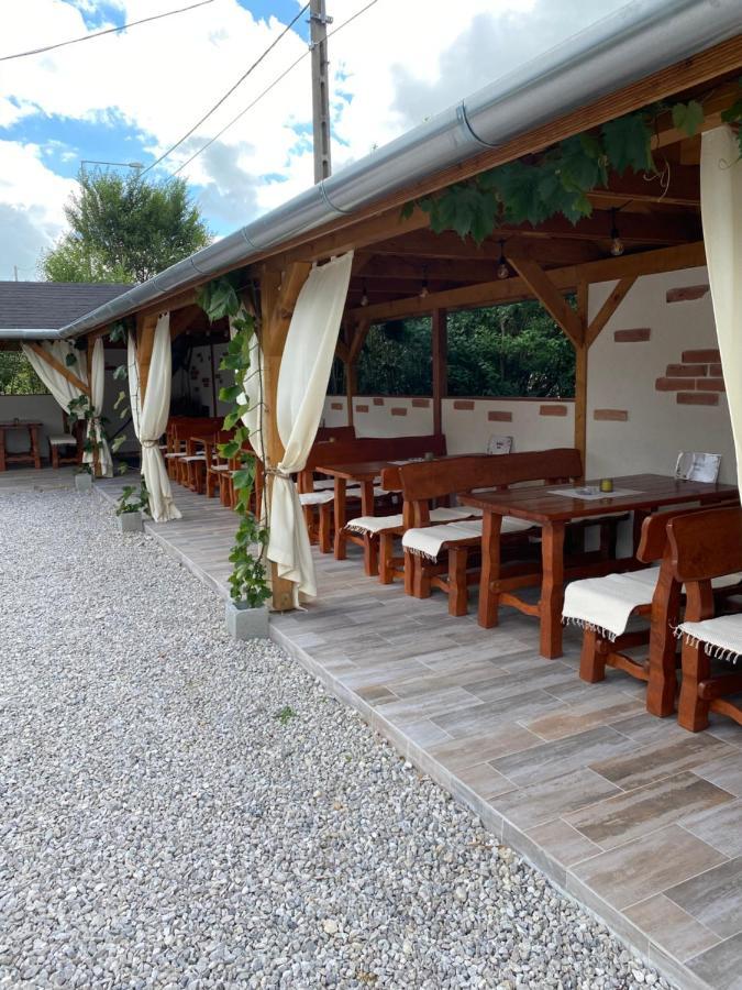 Platan Apartmanhaz Balatongyörök Dış mekan fotoğraf