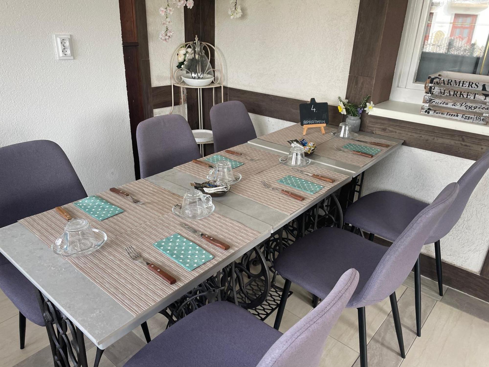 Platan Apartmanhaz Balatongyörök Dış mekan fotoğraf